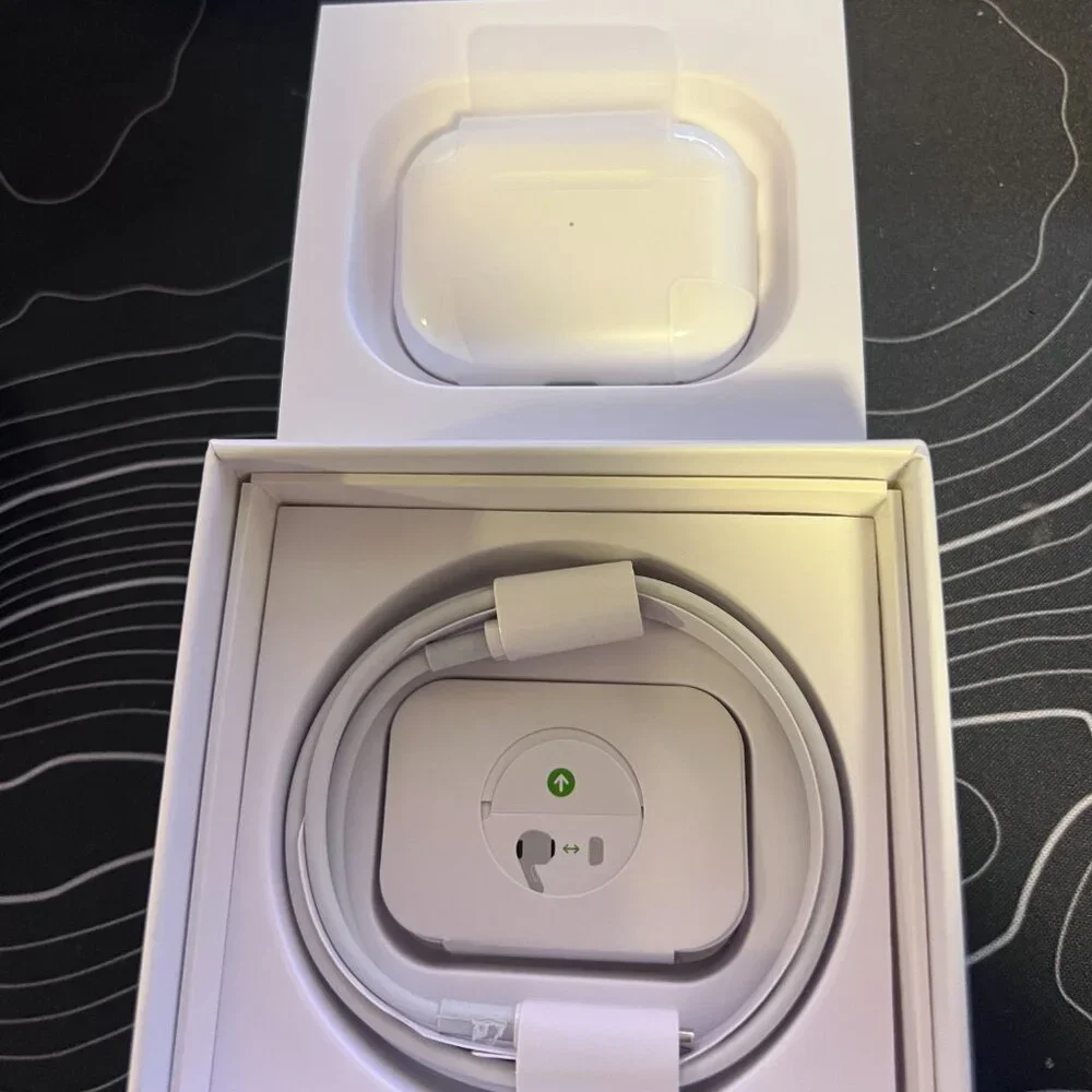 Airpod 2nd Gen ( White )